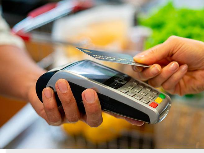 Come funziona la questione pagamenti con carte di credito ?