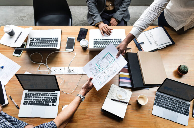 what-matters-hiring-a-web-design-agency-770x510 migliore agenzia web Firenze: orange web agency